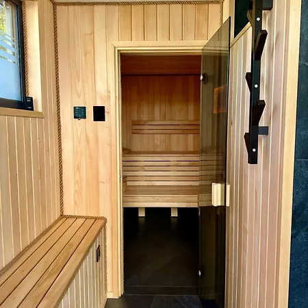 House Dobrego * Wiele