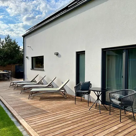 וילה House Dobrego