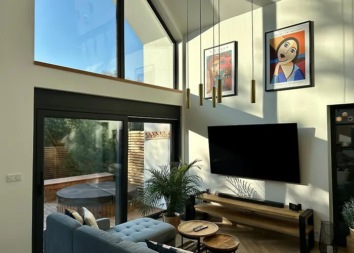 וילה House Dobrego